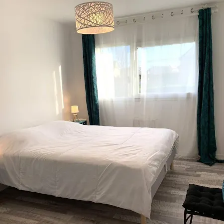 Holiday home Maison Neuve A Avec Wifi, Jardin, Terrasse, Proche Et Bus Gratuit - Fr-1-368-404