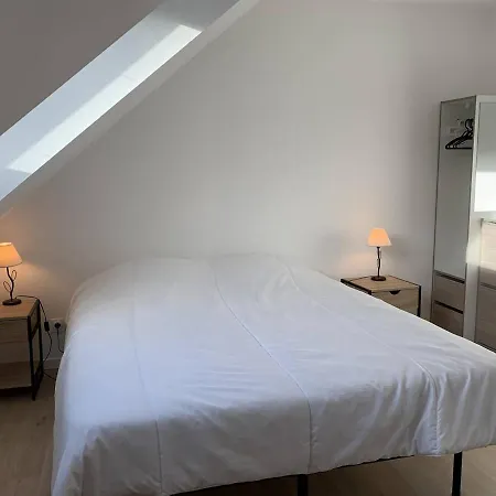 Maison Neuve A Avec Wifi, Jardin, Terrasse, Proche Et Bus Gratuit - Fr-1-368-404