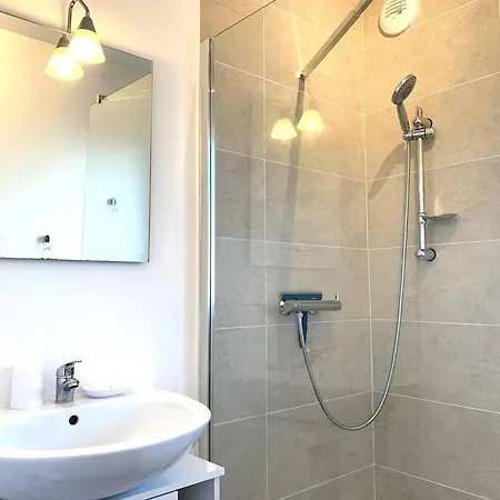 Maison Neuve A Avec Wifi, Jardin, Terrasse, Proche Et Bus Gratuit - Fr-1-368-404 Holiday home Perros-Guirec